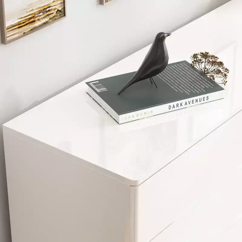 Comò moderno a 8 cassetti con illuminazione LED sottostante – Cassettiera finitura lucida