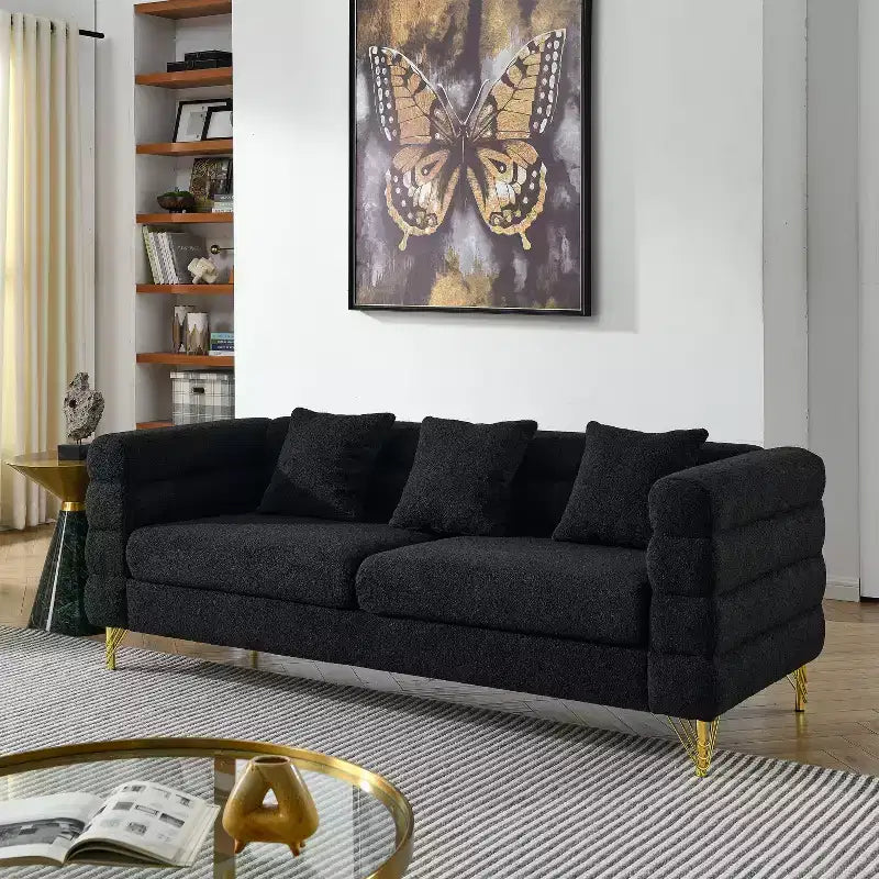 Divano a 3 posti oversize da 81" con seduta profonda, gambe dorate e 3 cuscini lombari – Art Déco