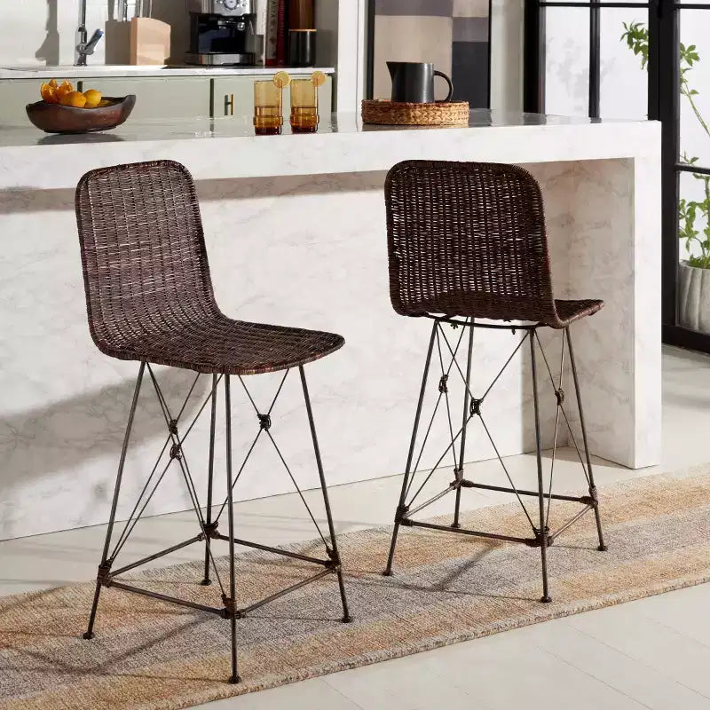Set di 2 sgabelli da banco in rattan intrecciato con gambe in metallo nero – Altezza seduta 61 cm