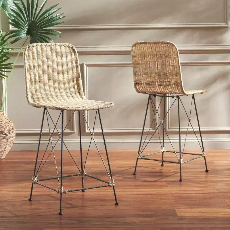 Set di 2 sgabelli da banco in rattan intrecciato con gambe in metallo nero – Altezza seduta 61 cm