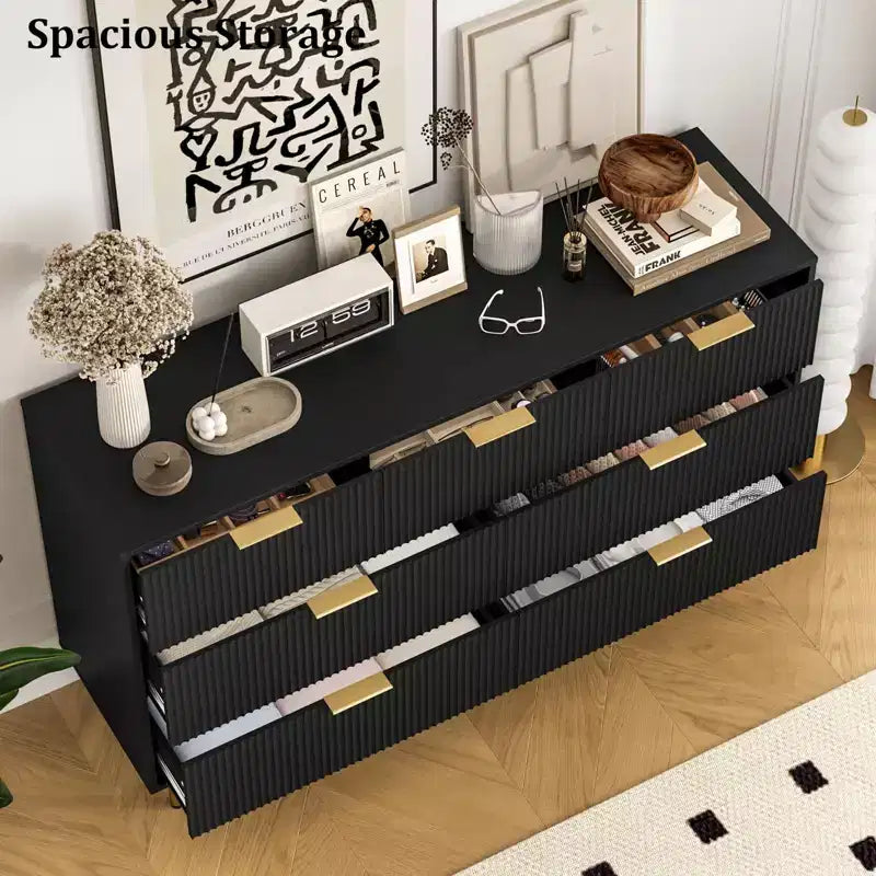Cassettiera a 7 cassetti scanalati con maniglie dorate – Mobile contenitore moderno per camera da letto e soggiorno